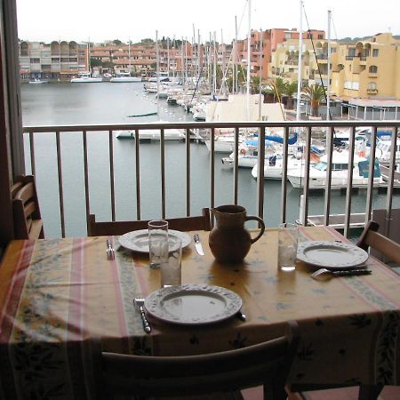 Studio Gruissan Vue Port Экстерьер фото