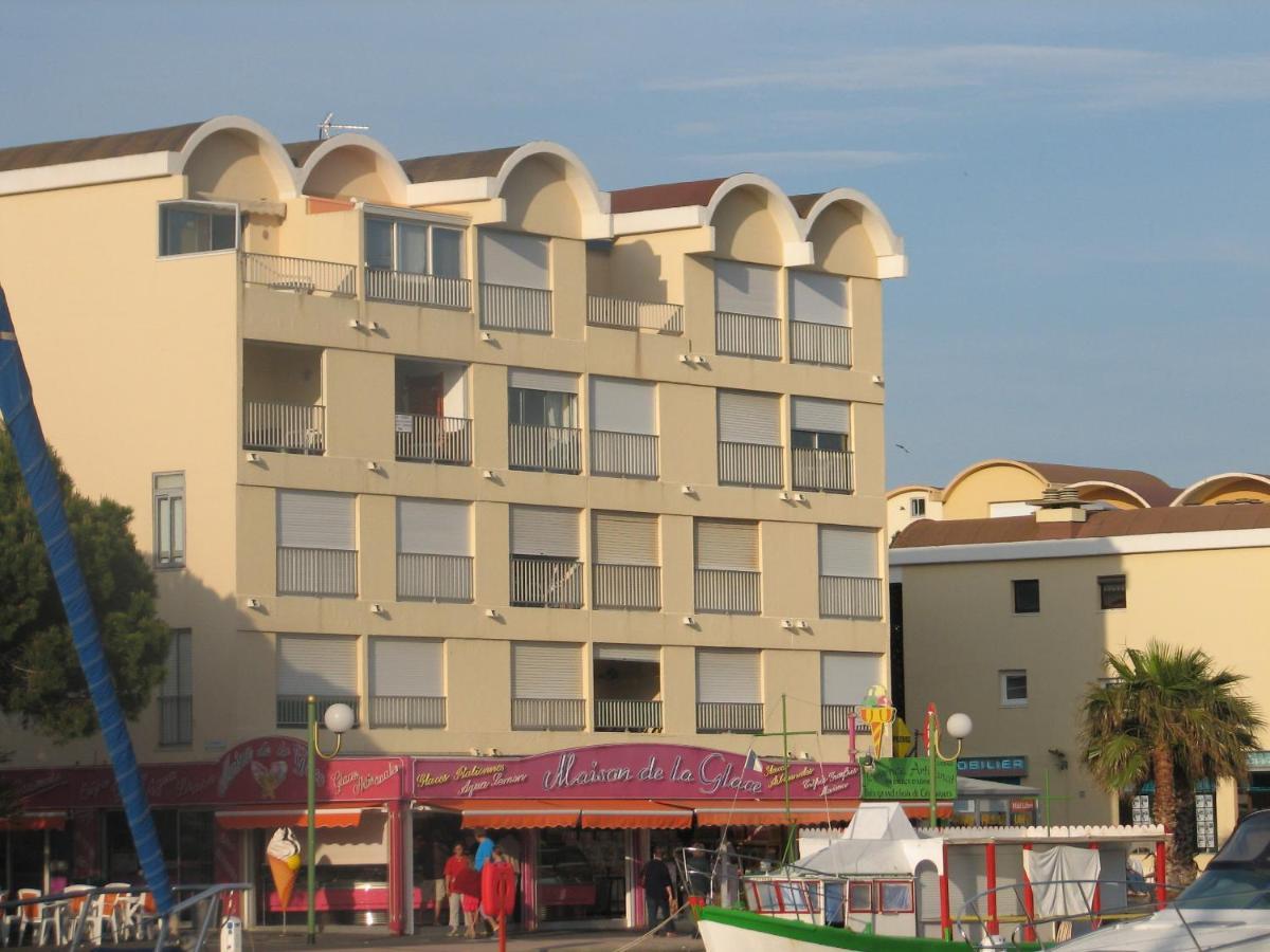 Studio Gruissan Vue Port Экстерьер фото